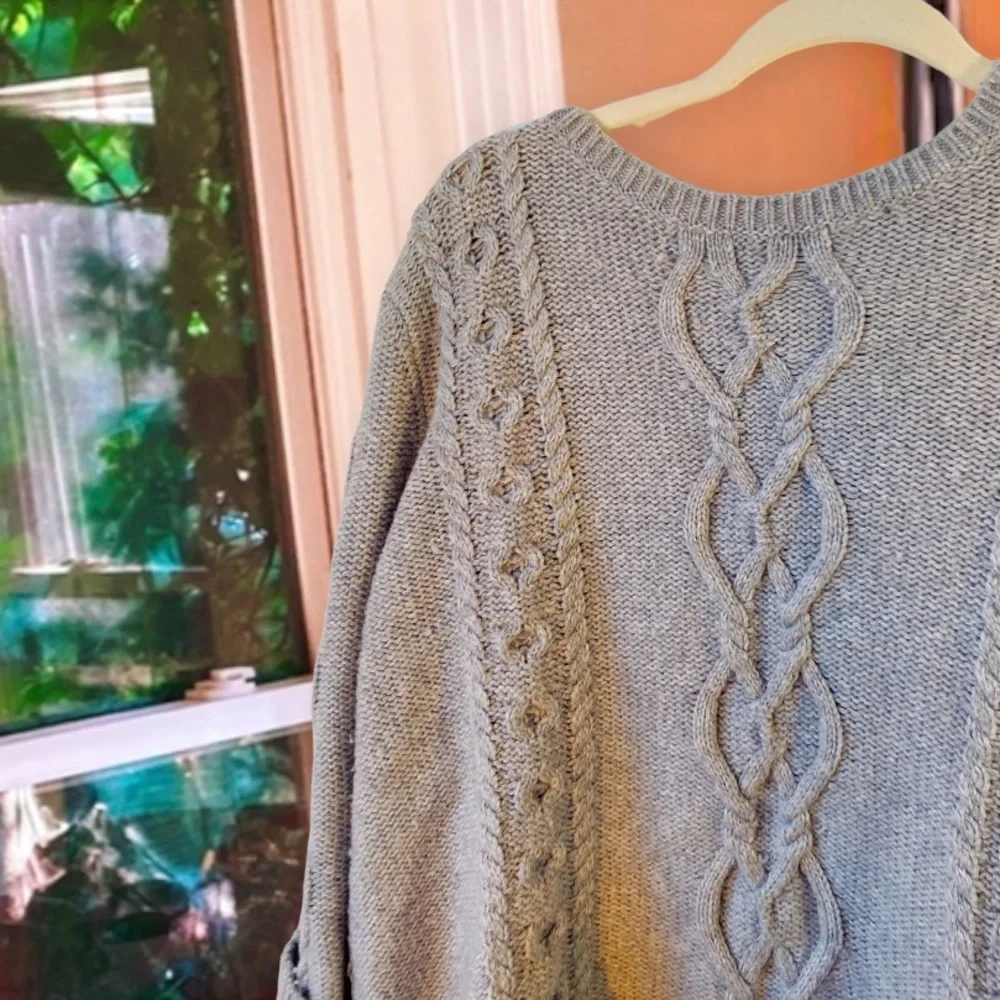green nordic coastal soft & stretchy oversized cabled sweater 🔮✨ - Picture 5 of 9